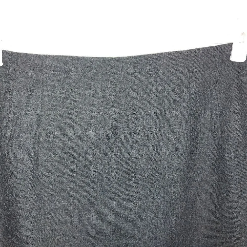 Briggs VINTAGE Women's PETITE Size 10P Grey 100% Wool Skirt